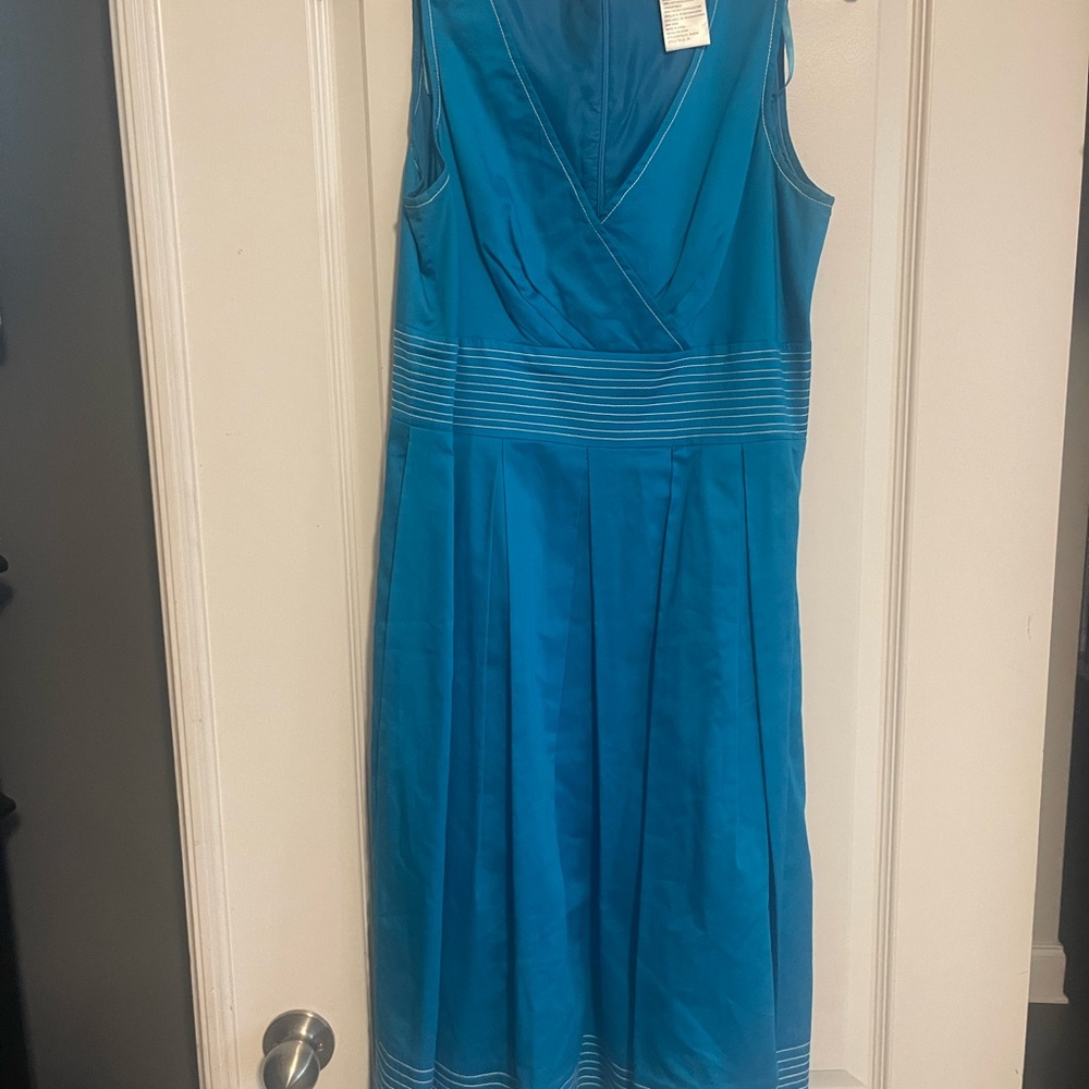 Chic Teal Sleeveless Midi Dress
